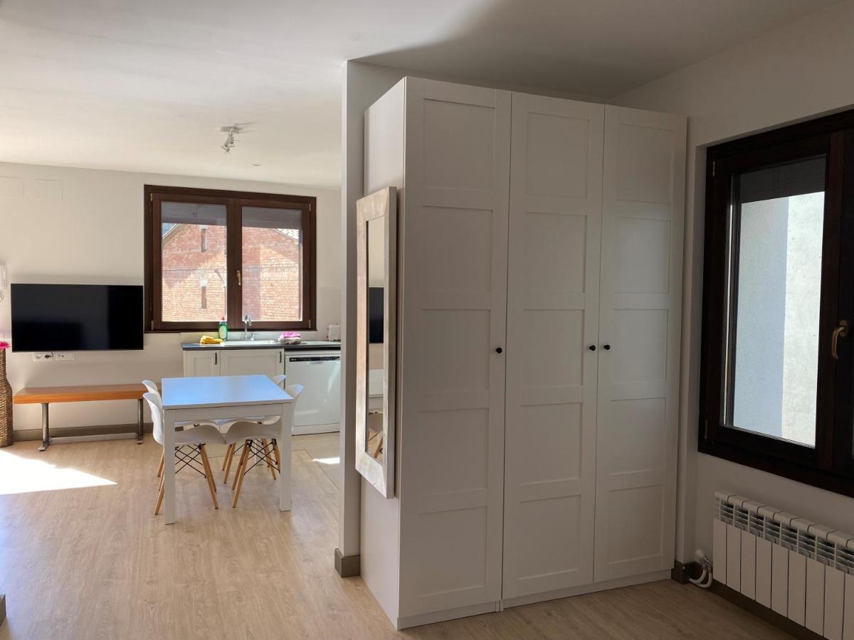 Apartamento Acogedor Sant Joan de les Abadesses Exterior photo